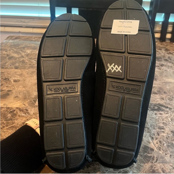 Koolaburra By UGG black suede Slipper size 13 - Picture 2 of 8